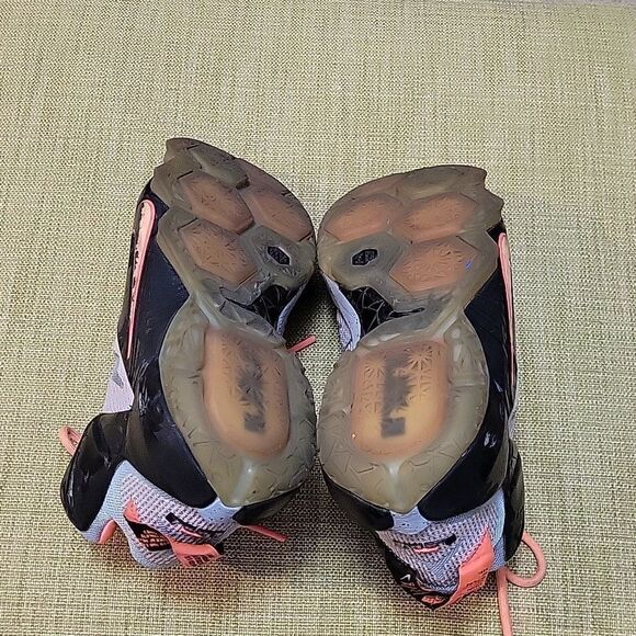 NIKE LEBRON RECORDS TRIPLE DOUBLE AND DEBUT 12's EASTER MEN'S SNEAKER - Picture 9 of 13